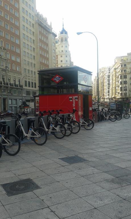 Hotel Hostal Buenos Aires Madrid Exterior foto